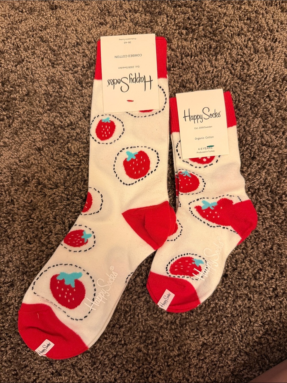 New Happy Socks white strawberry print mommy and me socks